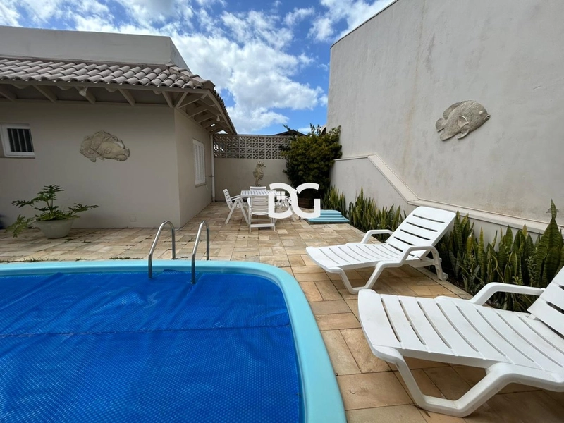 Casa espaçosa e bem distribuída, composta por 3 dormitórios: 27ª foto da galeria de imagens do imóvel