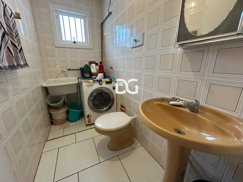 Casa espaçosa e bem distribuída, composta por 3 dormitórios: 20ª foto da galeria de imagens do imóvel