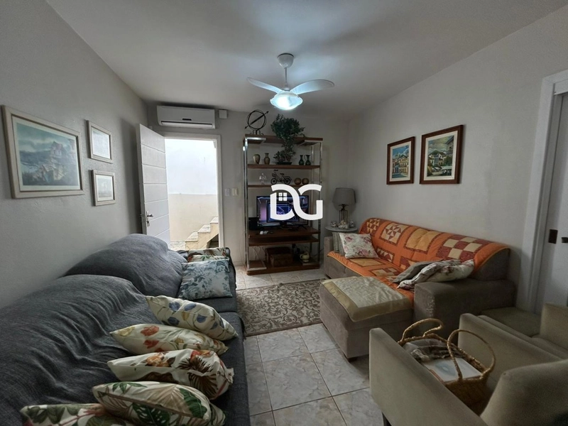 Casa espaçosa e bem distribuída, composta por 3 dormitórios: 7ª foto da galeria de imagens do imóvel