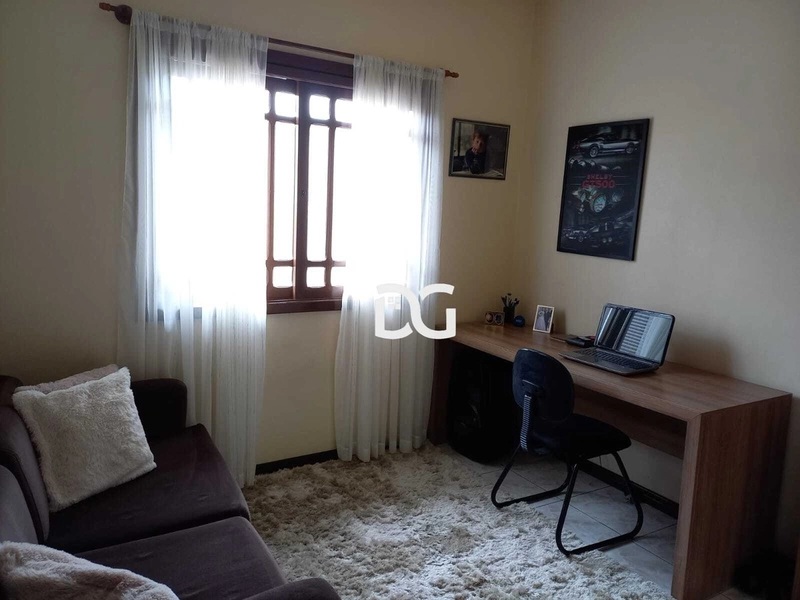 Casa espaçosa ideal para quem busca conforto e praticidade: 13ª foto da galeria de imagens do imóvel