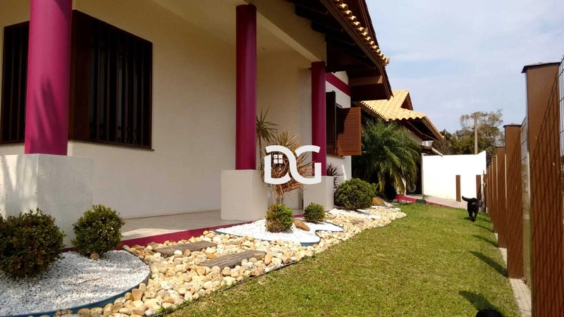 Casa espaçosa ideal para quem busca conforto e praticidade: 4ª foto da galeria de imagens do imóvel