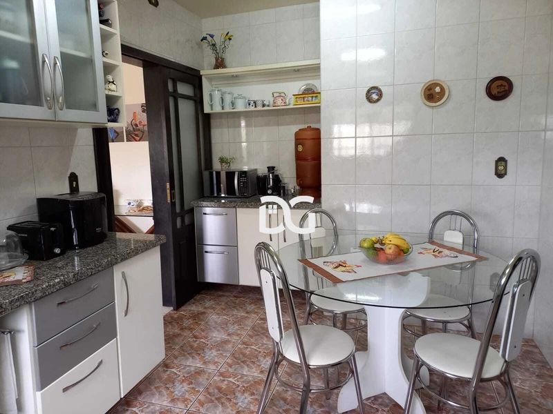 Casa espaçosa ideal para quem busca conforto e praticidade: 10ª foto da galeria de imagens do imóvel