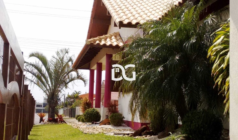 Casa espaçosa ideal para quem busca conforto e praticidade: 5ª foto da galeria de imagens do imóvel