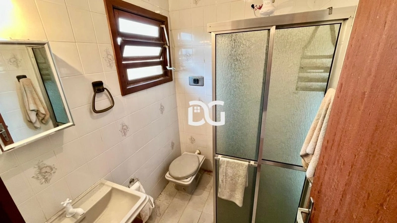 Sobrado bem distribuído, ideal para famílias que buscam conforto: 16ª foto da galeria de imagens do imóvel