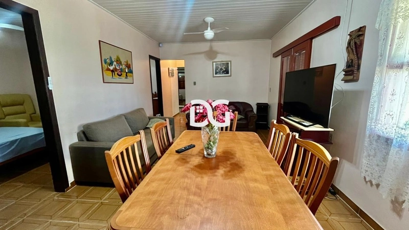 Casa com 3 dormitórios, ideal para quem busca conforto e praticidade: 8ª foto da galeria de imagens do imóvel