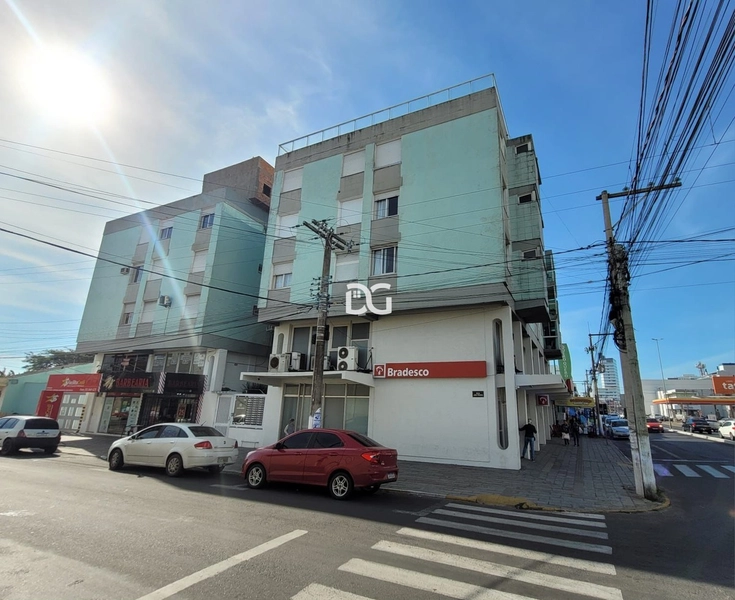 Apartamento de 2 Dormitórios com Excelente Localização: 1ª foto da galeria de imagens do imóvel