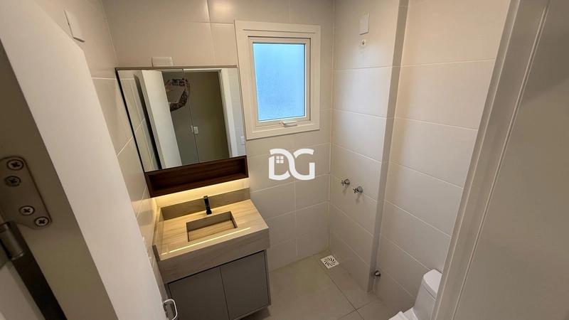 Apartamento novo, decorado, oferecendo conforto e praticidade.: 14ª foto da galeria de imagens do imóvel