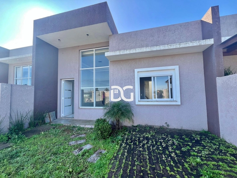 Casa de 2 dormitórios sendo 1 suite, semimobiliada: 1ª foto da galeria de imagens do imóvel