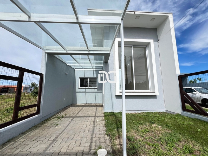 Casa encantadora possui 2 dormitórios sendo 1 suite