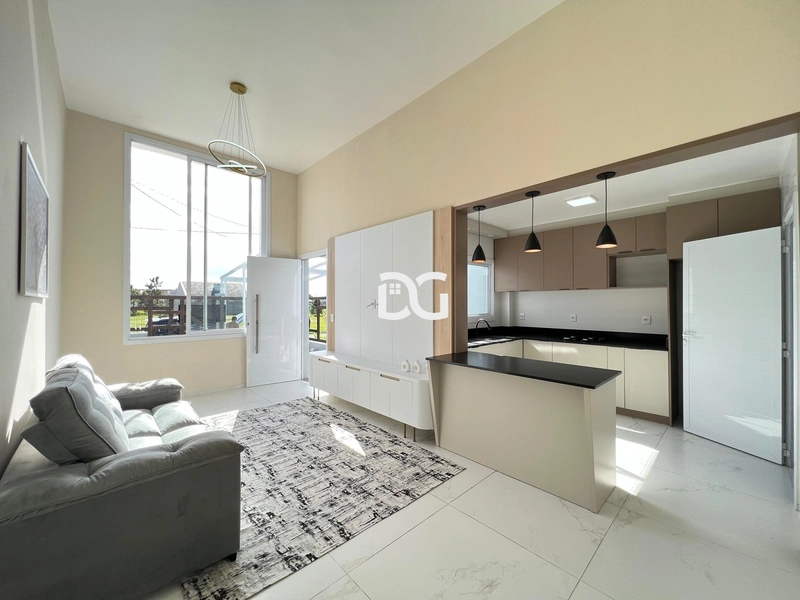 Casa encantadora possui 2 dormitórios sendo 1 suite: 10ª foto da galeria de imagens do imóvel