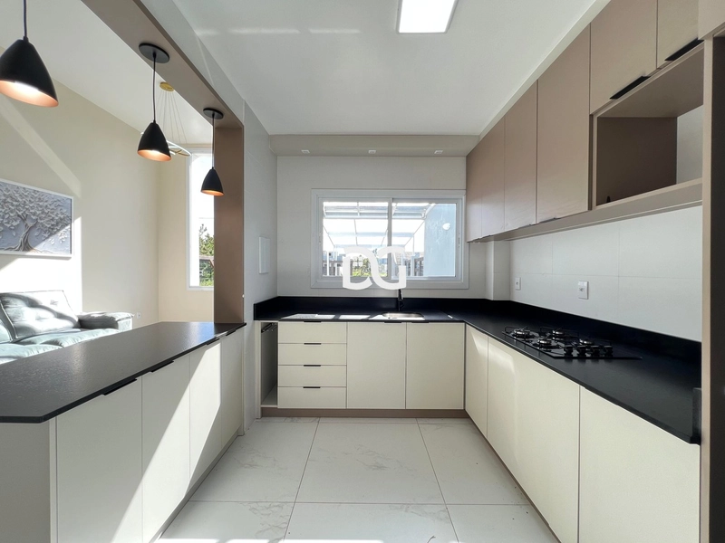 Casa encantadora possui 2 dormitórios sendo 1 suite: 11ª foto da galeria de imagens do imóvel