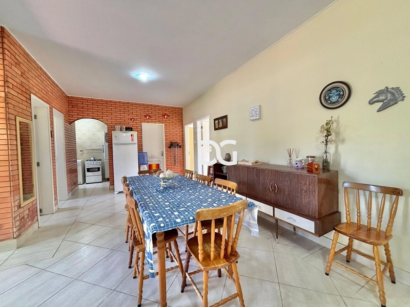 Apartamento mobiliado com 3 quartos prox. ao mar: 4ª foto da galeria de imagens do imóvel