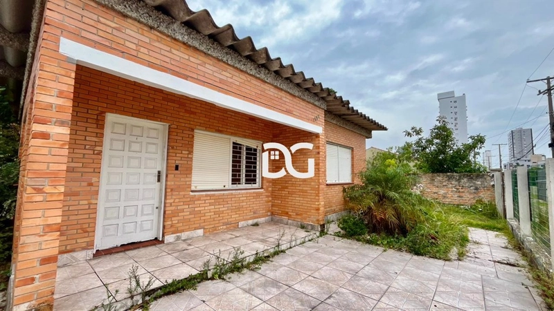 Casa com excelente distribuição: 1ª foto da galeria de imagens do imóvel