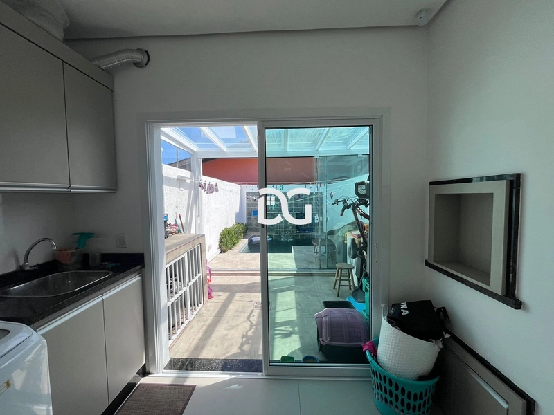 Duplex moderno e funcional, composto por 2 suítes confortáveis: 10ª foto da galeria de imagens do imóvel