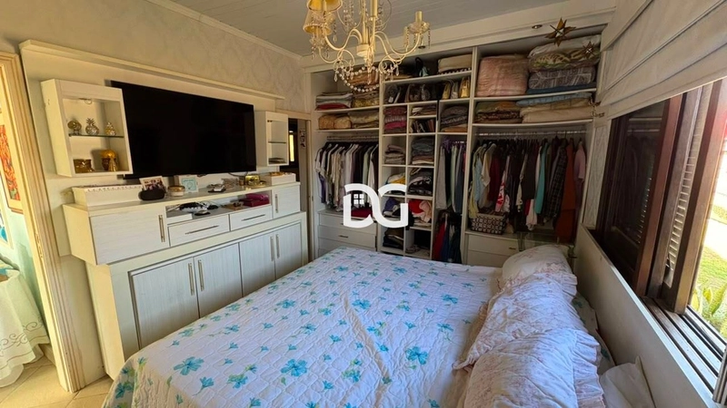 Casa espaçosa e bem distribuída, composta por 3 dormitórios: 14ª foto da galeria de imagens do imóvel