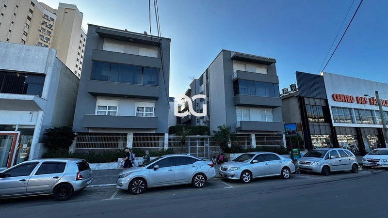 Apartamento de frente para a Avenida Emancipação: 1ª foto da galeria de imagens do imóvel