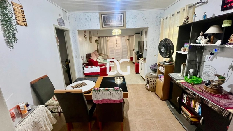 Casa ampla e bem localizada: 11ª foto da galeria de imagens do imóvel