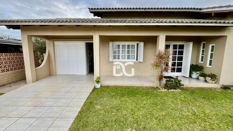 Casa aconchegante e funcional, ideal para quem busca conforto: 1ª foto da galeria de imagens do imóvel