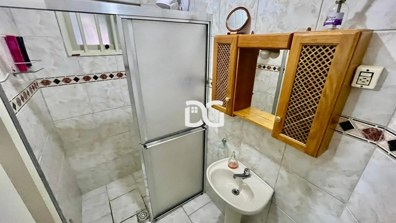 Casa moderna e bem distribuída, composta por 3 suítes confortáveis: 15ª foto da galeria de imagens do imóvel