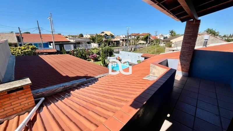 Casa moderna e bem distribuída, composta por 3 suítes confortáveis: 12ª foto da galeria de imagens do imóvel