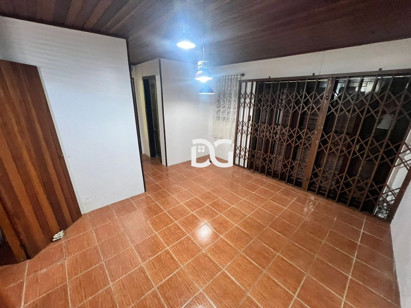 Casa aconchegante com 2 dormitórios bem iluminados: 6ª foto da galeria de imagens do imóvel