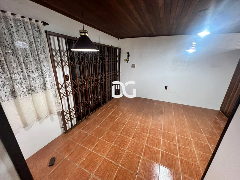 Casa aconchegante com 2 dormitórios bem iluminados: 7ª foto da galeria de imagens do imóvel