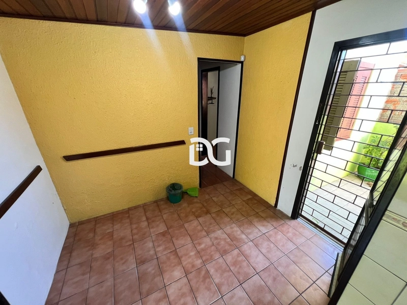 Casa aconchegante com 2 dormitórios bem iluminados: 5ª foto da galeria de imagens do imóvel