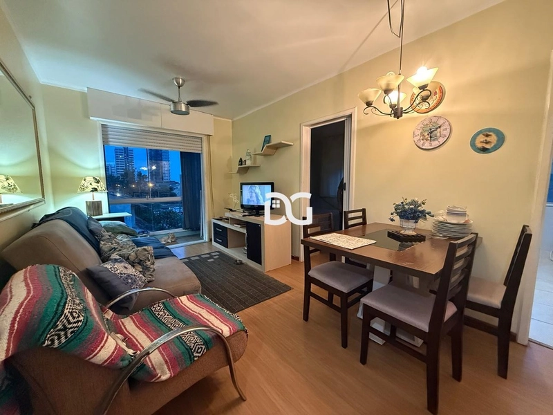 Apartamento 2 dormitórios com sacada na Avenida da Igreja: 5ª foto da galeria de imagens do imóvel