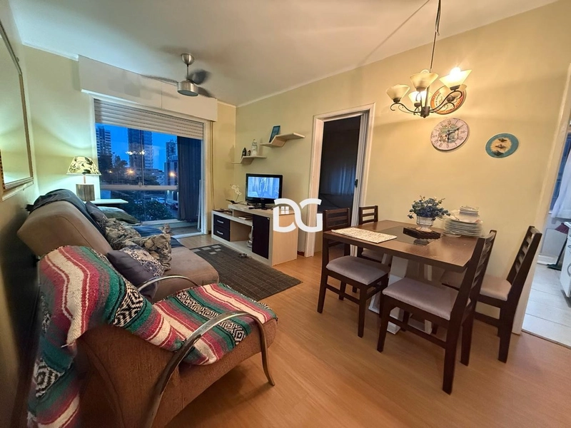 Apartamento 2 dormitórios com sacada na Avenida da Igreja: 4ª foto da galeria de imagens do imóvel