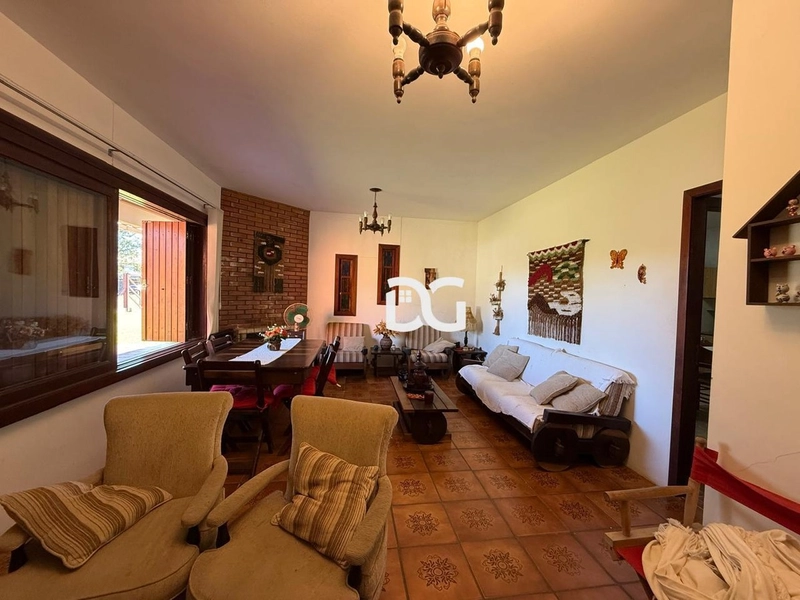 Casa aconchegante e completa, composta por 3 dormitórios: 8ª foto da galeria de imagens do imóvel