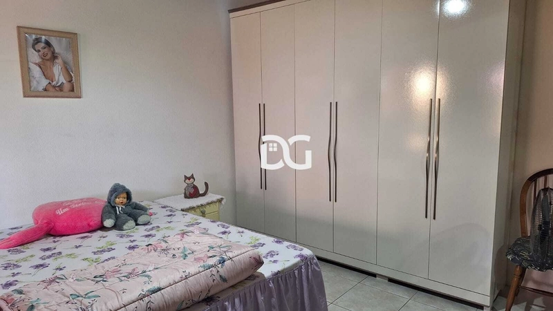 Casa aconchegante e bem distribuída, composta por 3 dormitórios: 18ª foto da galeria de imagens do imóvel