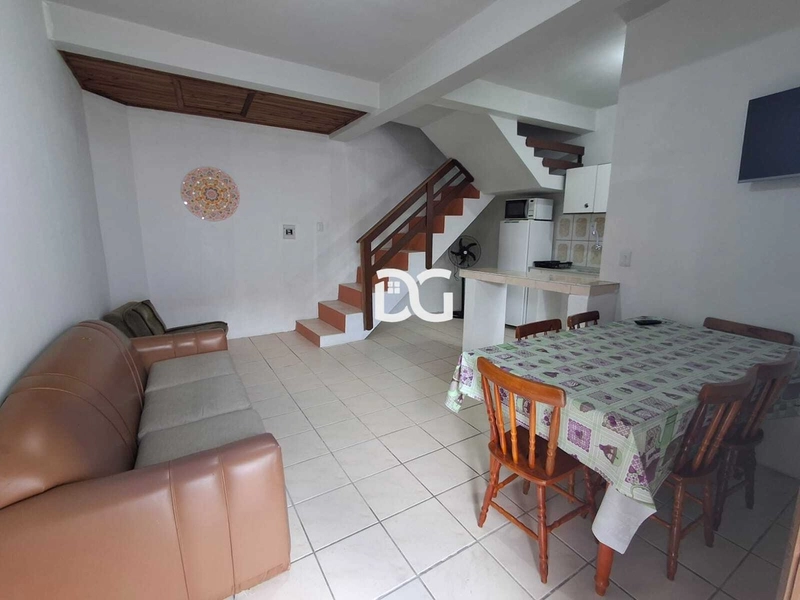 Pousada composta por 4 sobrados, ideal para investimento ou lazer: 4ª foto da galeria de imagens do imóvel