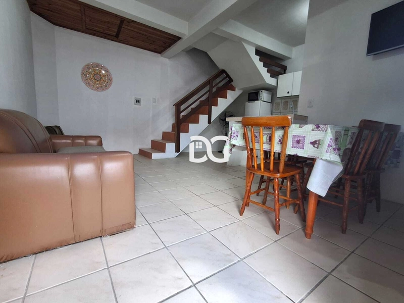 Pousada composta por 4 sobrados, ideal para investimento ou lazer: 5ª foto da galeria de imagens do imóvel