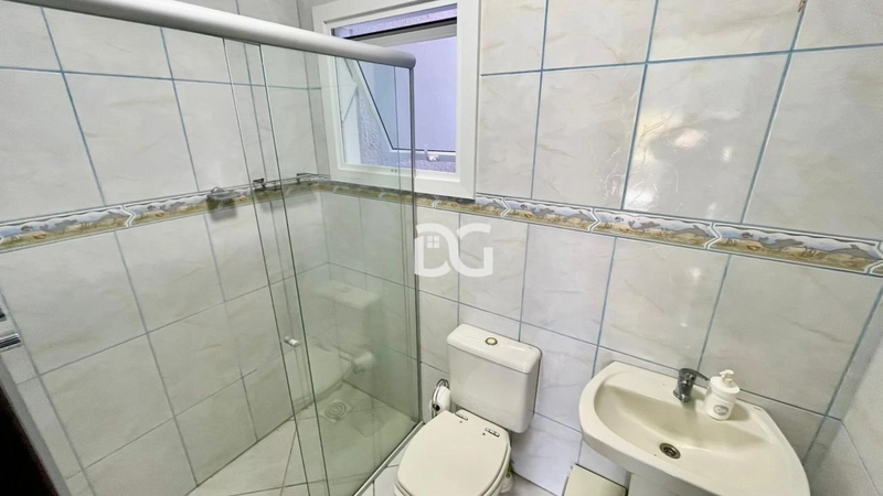 Casa ampla e aconchegante, composta por 4 dormitórios, sendo 2 suítes: 24ª foto da galeria de imagens do imóvel