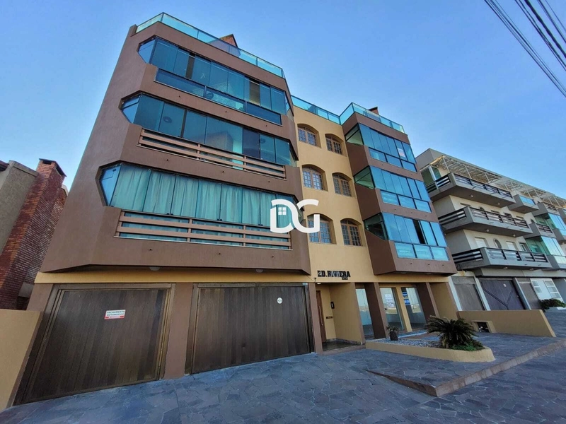 Apartamento moderno e aconchegante com vista para o mar: 1ª foto da galeria de imagens do imóvel