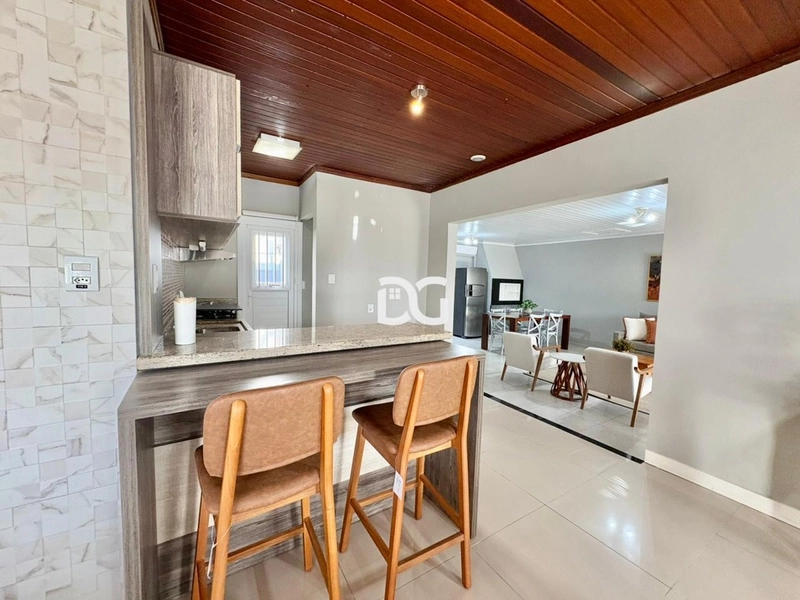Casa finamente mobiliada e decorada, projetada para oferecer conforto: 15ª foto da galeria de imagens do imóvel