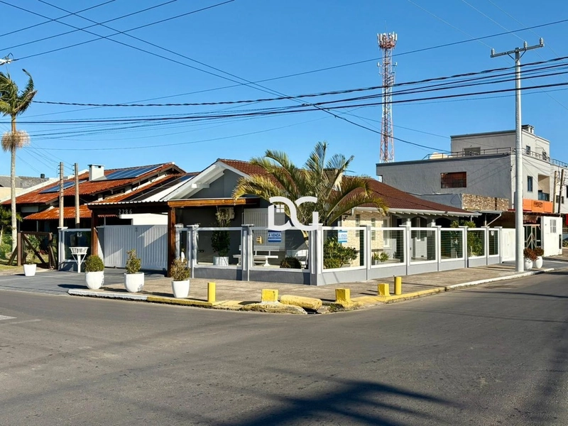 Casa finamente mobiliada e decorada, projetada para oferecer conforto