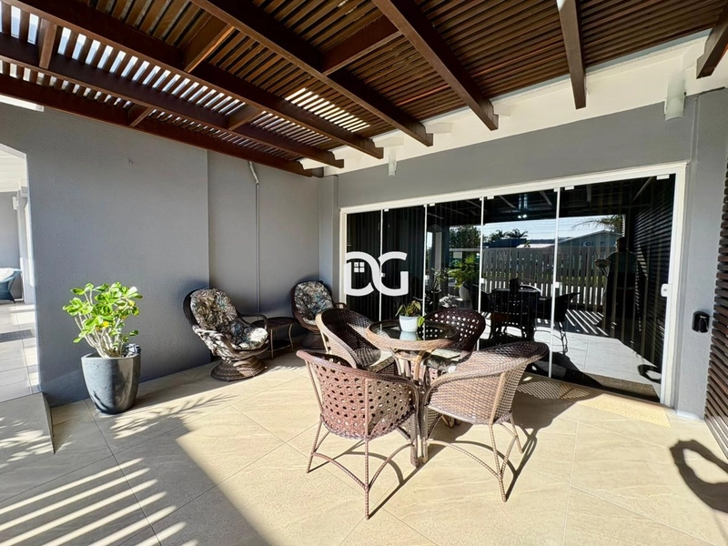 Casa finamente mobiliada e decorada, projetada para oferecer conforto: 6ª foto da galeria de imagens do imóvel