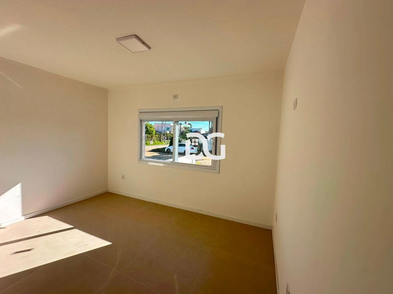 Casa ampla e bem distribuída, composta por 3 dormitórios: 10ª foto da galeria de imagens do imóvel