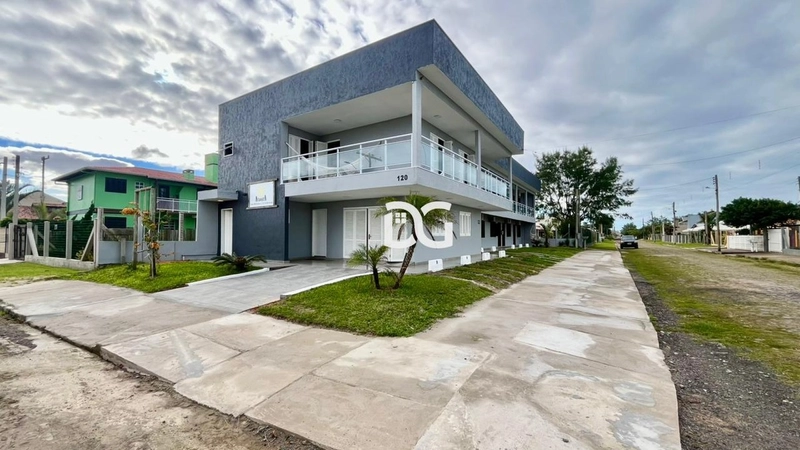 Apartamento JK aconchegante a apenas 150 metros da praia: 1ª foto da galeria de imagens do imóvel