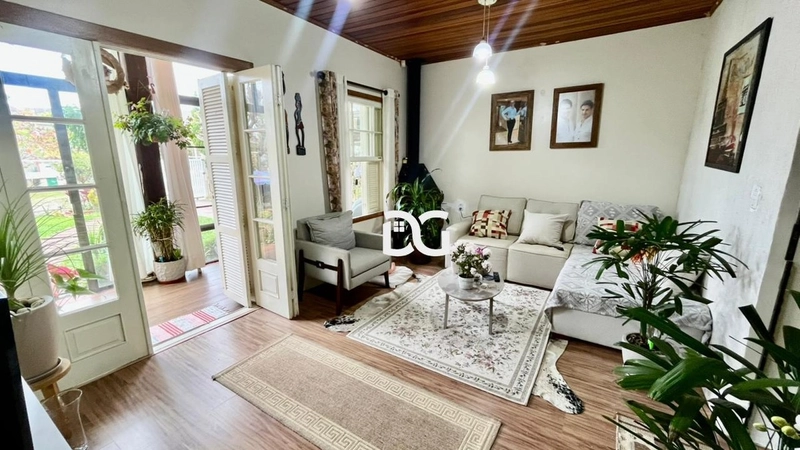 Casa mobiliada, pronta para morar, com 2 dormitórios, sendo 1 suíte: 5ª foto da galeria de imagens do imóvel