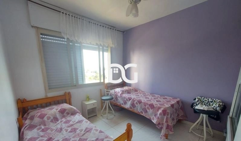 APARTAMENTO NO CENTRO DE TRAMANDAÍ: 3ª foto da galeria de imagens do imóvel