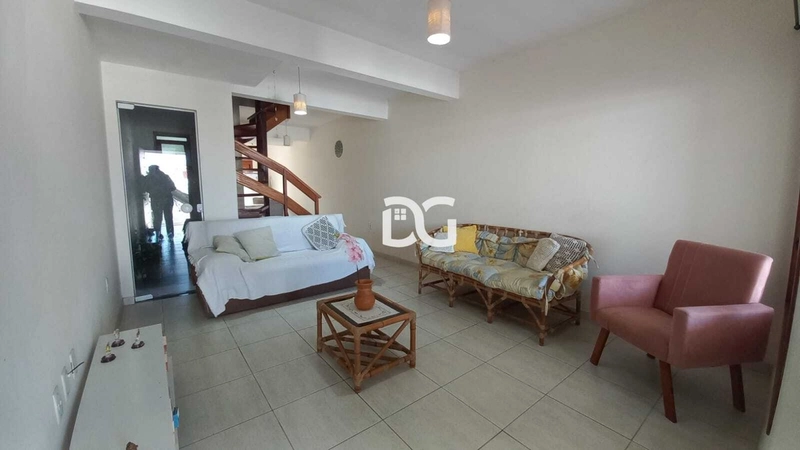 Casa moderna e funcional, ideal para quem busca conforto e praticidade: 8ª foto da galeria de imagens do imóvel