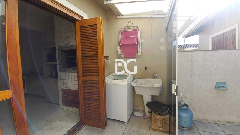 Casa moderna e funcional, ideal para quem busca conforto e praticidade: 14ª foto da galeria de imagens do imóvel