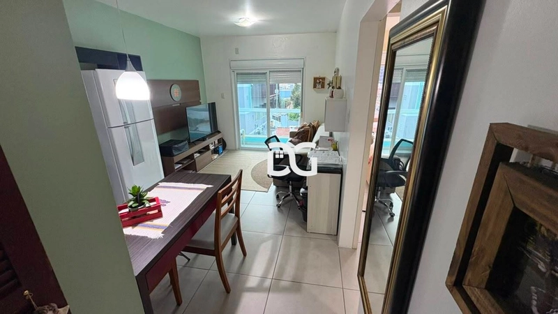 Apartamento 1 dormitório com sacada na Avenida da Igreja: 2ª foto da galeria de imagens do imóvel