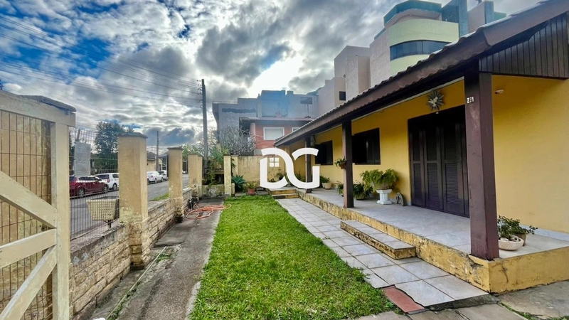 Casa espaçosa e funcional, ideal para quem busca conforto: 2ª foto da galeria de imagens do imóvel