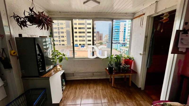 Apartamento mobiliado com 2 dormitórios na Avenida da Igreja: 4ª foto da galeria de imagens do imóvel