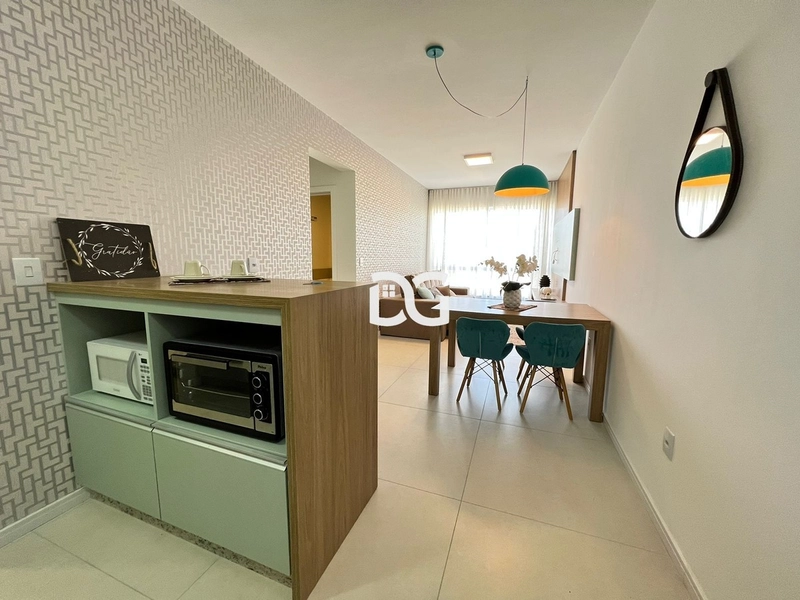 Apartamento elegante com sala de estar e jantar integradas: 4ª foto da galeria de imagens do imóvel