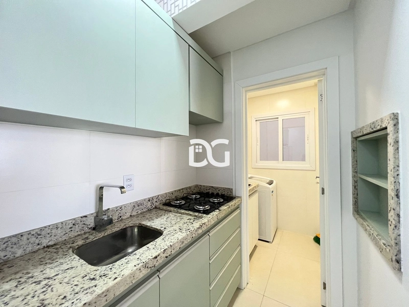 Apartamento elegante com sala de estar e jantar integradas: 6ª foto da galeria de imagens do imóvel