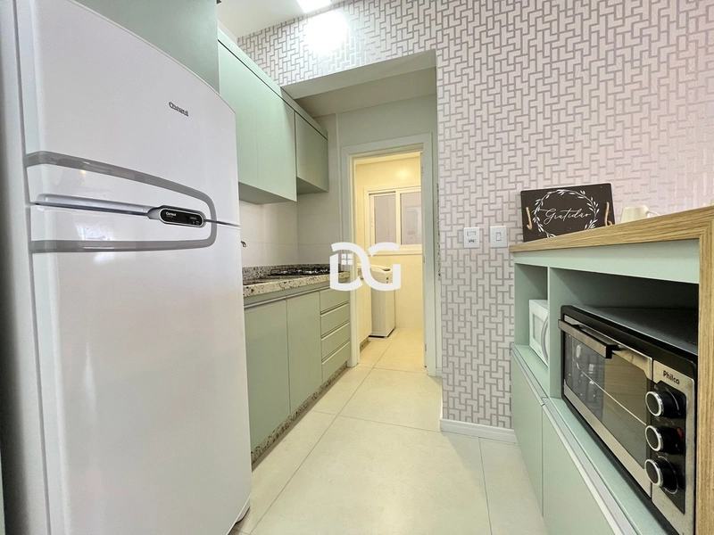 Apartamento elegante com sala de estar e jantar integradas: 5ª foto da galeria de imagens do imóvel